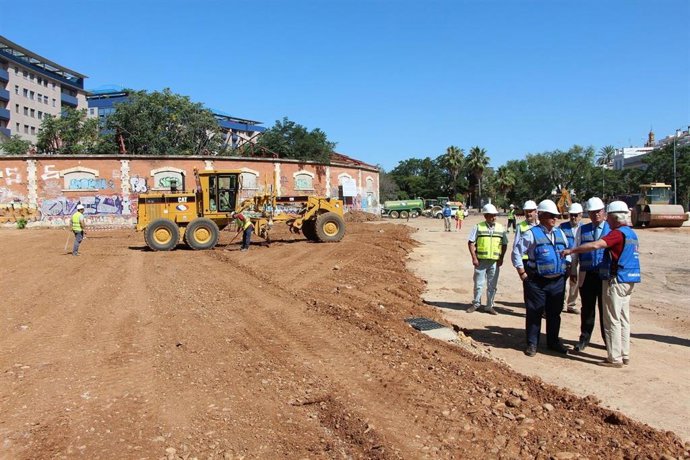 Sevilla.- Prevista para "finales de julio" la apertura del aparcamiento provisional de la calle Campamento