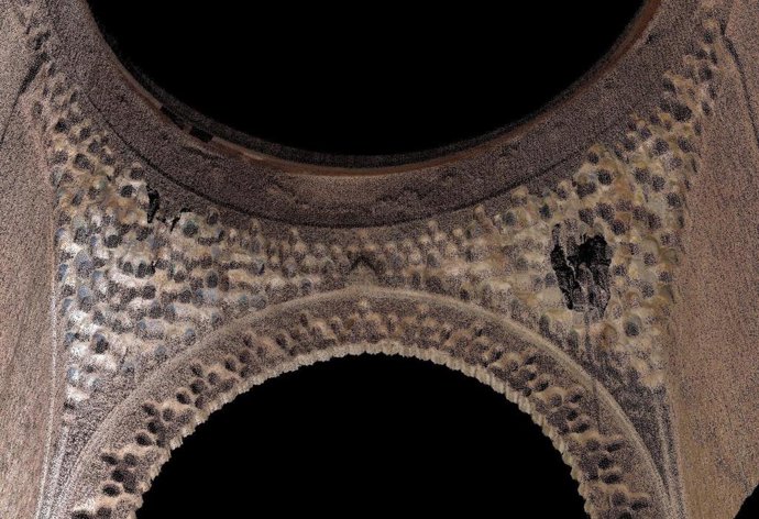 Investigadores descubren importantes deformaciones en los mocárabes de la Alhambra