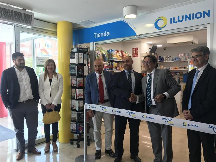 El Hospital de Mérida cuenta con una tienda de conveniencia que será atendida por tres personas con discapacidad