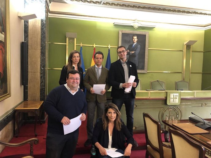 26M.-Oviedo- Los Cinco Concejales De Cs Entregan Sus Acreditaciones En El Ayuntamiento