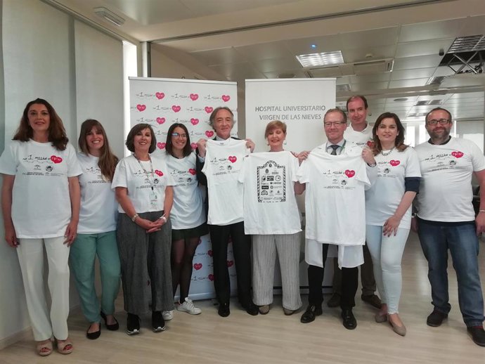 Granada.- Unas 400 personas suman más de tres millones de pasos en una marcha desde el Virgen de las Nieves