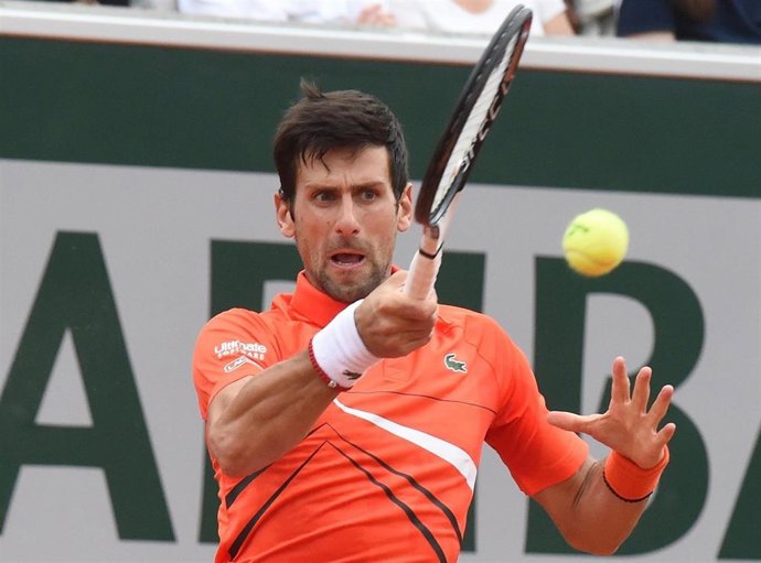 Roland-Garros, Djokovic beats Laaksonen