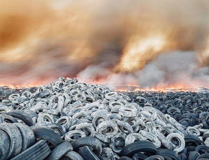 Javier Vallhonrat reflexiona sobre la lentitud y la experiencia de lo físico en PHotoESPAÑA 2019