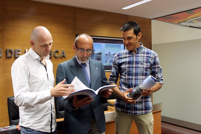 La Diputación de Huesca y la Universidad de Zaragoza editan un manual para introducir la bicicleta en la enseñanza