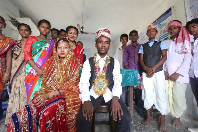 DDHH.- UNICEF alerta que 115 millones de hombres se casaron siendo aún niños