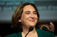 BComú defensa un govern a tres amb ERC i el PSC amb Colau d'alcaldessa