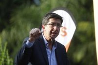 Marín (Cs) confía en dar estabilidad a ayuntamientos con PP-A o PSOE-A hablando de "programas y no de sillones"