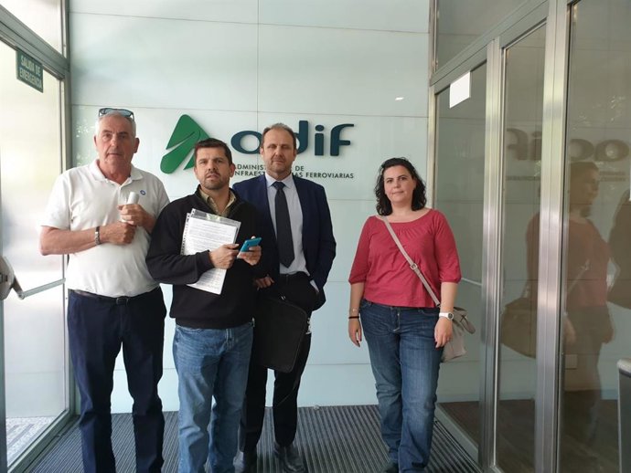 La presidenta de Adif apoya una nueva investigación sobre el Alvia, pero solo cesará al cargo imputado si va a juicio