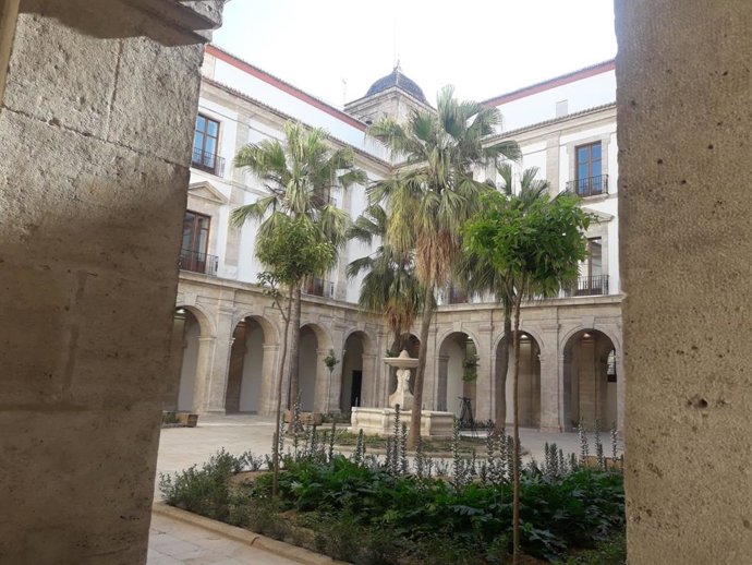 El Palacio del Temple recupera su esplendor y comienza la vuelta de Delegación del Gobierno a su histórica sede