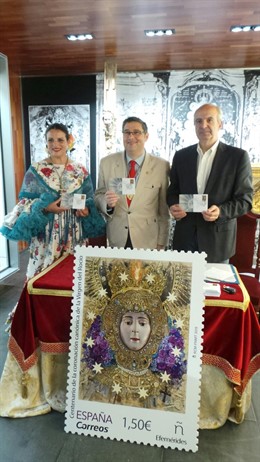 Huelva.- Correos presenta su sello dedicado al Centenario de la Coronación de la Virgen del Rocío