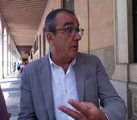 Yllanes suggereix que MÉS "està pensant més en càrrecs o butaques" i diu que les seves línies vermelles "realment no exi