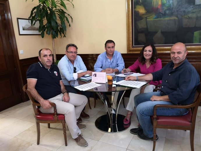 Fwd: Las Movilizaciones Convocadas Por Aprojaén, Areda Y Pag Jaén Arrancan Un Compromiso De Solución A Los Problemas Del Regadío Por Parte De La Subdelegación Del Gobierno