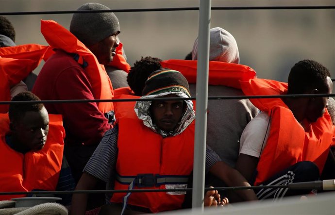 AMP.- Europa.- Ascienden a cerca de 400 los migrantes rescatados en el Mediterráneo por el Ejército de Malta