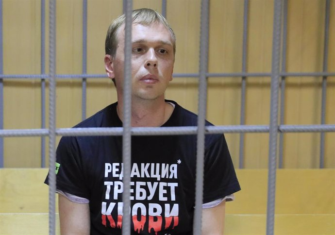 Rusia.- Dictan prisión domiciliaria para el periodista ruso Golunov