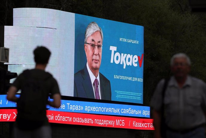 Kazajistán.- El sucesor designado por el autócrata Nazarbayev, favorito absoluto en las elecciones de Kazajistán