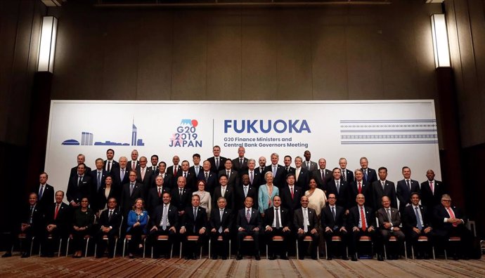 Foto del G20 en Fukuoka, Japón