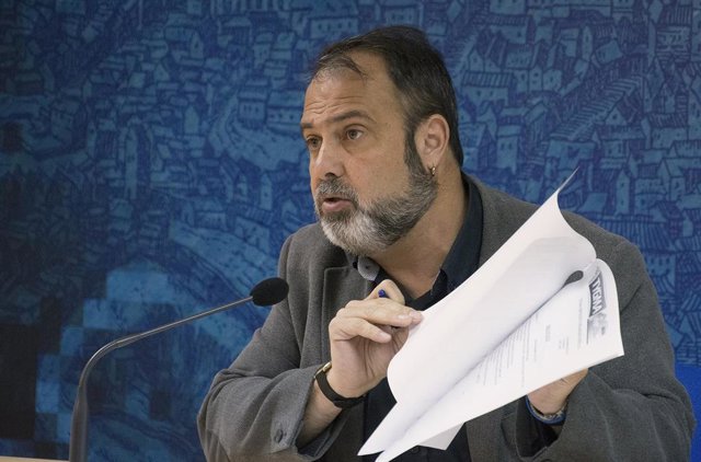 El concejal de Servicios Sociales, Javier Mateo