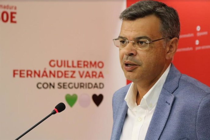 El PSOE pide a Cs que sea "autónomo" de las decisiones nacionales en cuanto a la constitución de los ayuntamientos