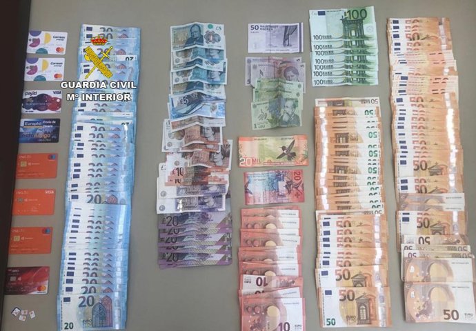 La Guardia Civil detiene a un grupo de siete personas dedicado a cometer hurtos en el mirador des Colomer de Formentor