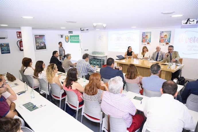 SaboresAlmería.-Colegio de Veterinarios celebra una jornada de seguridad alimentaria junto a Diputación y Almería 2019