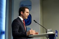 'Génova' desautoriza a Ayuso y dice que el PP no facilitará que Sánchez sea investido porque no es un partido "bisagra"