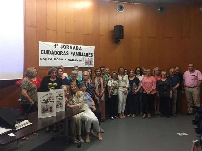 Córdoba.- La Junta participa en la primera jornada con cuidadoras familiares del Centro de Salud Santa Rosa