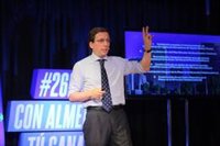 Almeida ya está en contacto con Vox y a la espera de reunirse con ellos aunque "sin prisa ni desasosiego"