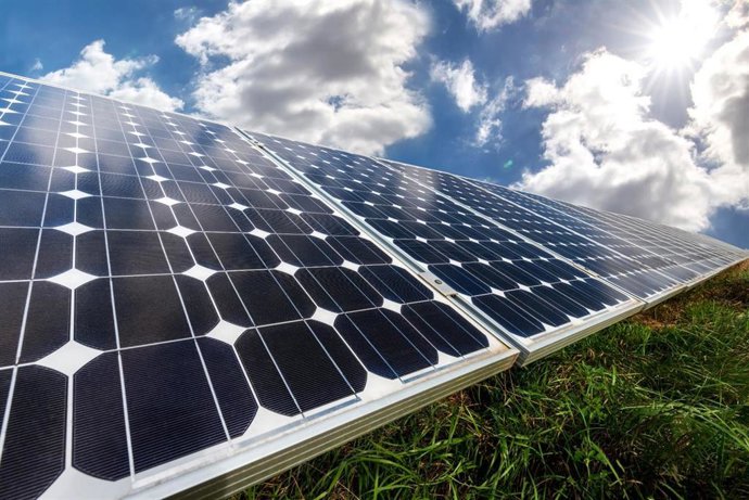 Ayesa investiga un sistema para la operación y mantenimiento inteligente de plantas fotovoltaicas