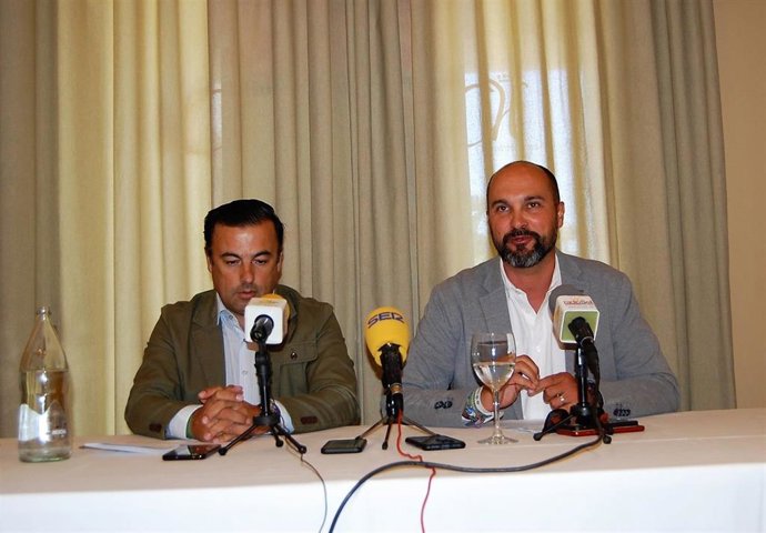 Cádiz.-26M.- Los Barrios 100x100 anuncia un pacto de gobierno con el PP y anima a Cs a sumarse