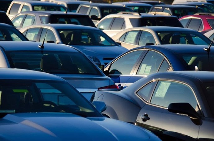 Las ventas de vehículos de ocasión suben un 2,22 por ciento en febrero en Extremadura en tasa interanual