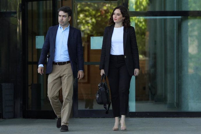 Foto oficial del Grupo Parlamentario Popular en la Asamblea de Madrid de inicio de XI Legislatura