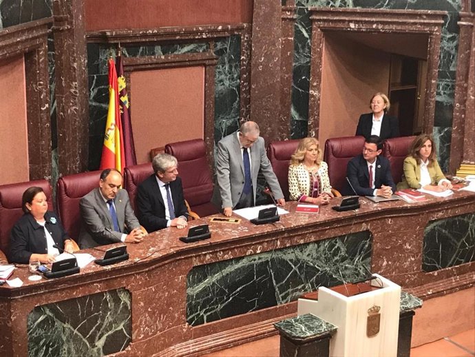 AMP.- Alberto Castillo (Cs), elegido presidente de la Asamblea de Murcia en segunda vuelta con el apoyo del PP