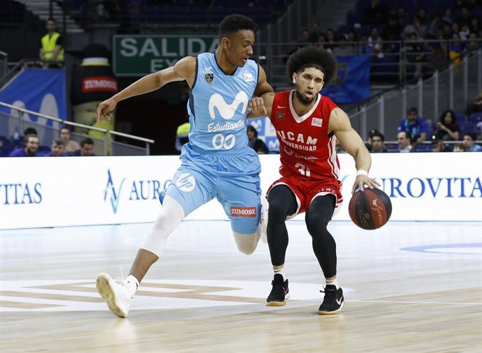 Baloncesto.- El canterano Adams Sola, primer 'fichaje' del Estudiantes para la próxima temporada