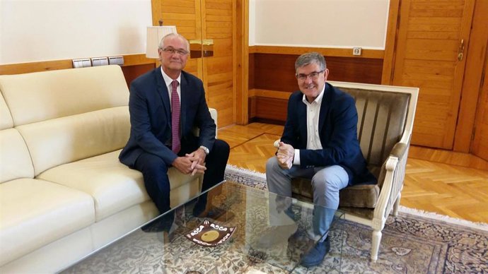 El Instituto de Medicina Legal de Aragón subraya las mejoras logradas en este organismo a pesar de la crisis