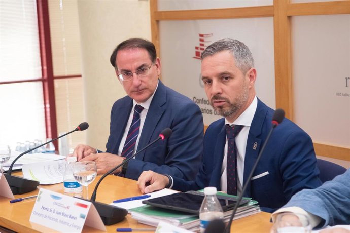 González de Lara "no contempla" la prórroga del Presupuesto porque piensa que "se antepondrán los intereses generales"