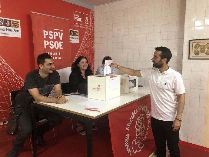 El 97,2% de los militantes del PSPV-PSOE apoya el acuerdo de progreso del futuro Consell liderado por Ximo Puig