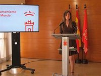 Pérez: "El PSOE debe comenzar por regenerarse a sí mismo"