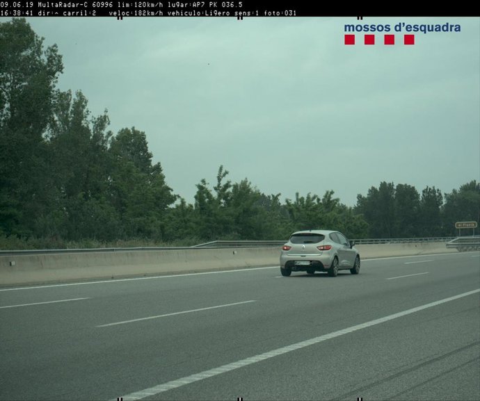 Sucesos.- Detenido por circular sin carné a 182 en la AP-7 en Garrigs (Girona)