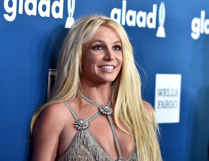 Britney Spears tranquiliza a sus fans tras su ingreso psiquiátrico