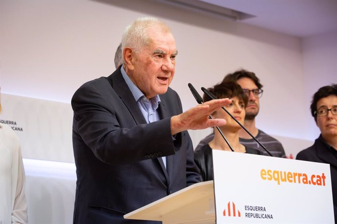 El candidat d'ERC a l'Alcaldia de Barcelona, Ernest Maragall, compareix en roda de premsa a la seu del seu partit