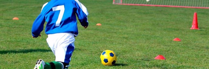 COMUNICADO: CSF convoca a jóvenes futbolistas para obtener una beca en USA