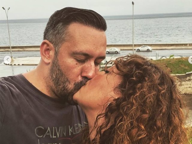 Kike Calleja disfruta del viaje de su vida al lado de su pareja, Raquel Abad