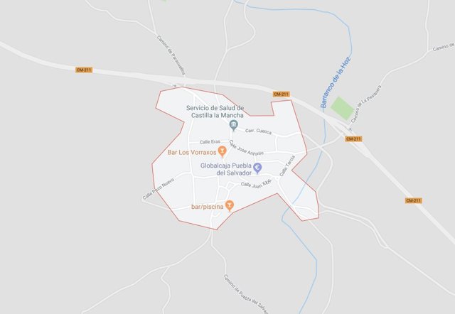 Sucesos.- El vuelco de un camión corta la CM-211 y deja herido a su conductor, que es trasladado al hospital de Cuenca