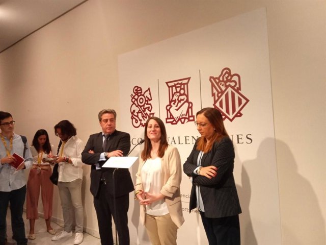 Investidura.- Vox ve "bochornoso" el aplazamiento y votará en contra de "los principales generadores de discriminación"