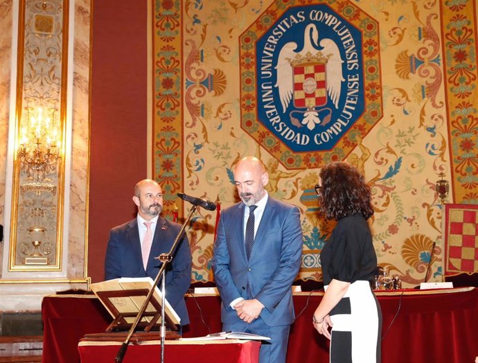 El nuevo rector de la UCM reclama una financiación "suficiente y estable" para llegar a la Complutense al siglo XXI