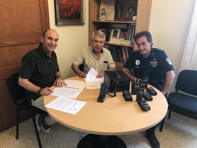 Consell s'adhereix a la xarxa de comunicacions de seguretat i emergncies TetraIB