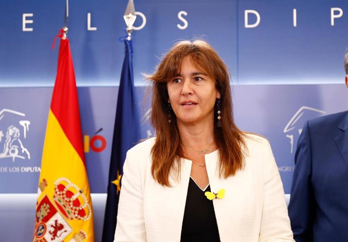 Junts espera que Pedro Sánchez acabe dialogando sobre Cataluña, pero "de momento lo disimula mucho"