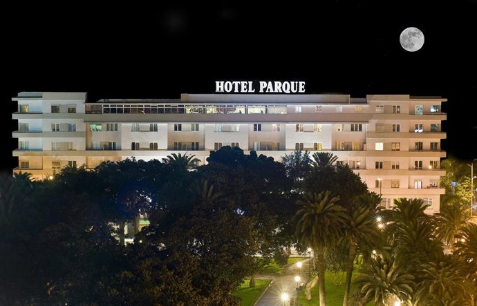 Nota Hotel Parque 14.45 h