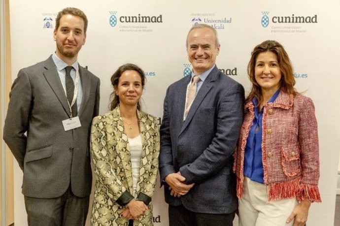 COMUNICADO: ALAIN AFFLELOU y CUNIMAD lanzan el primer grado en Óptica y Optometría Online con realidad virtual