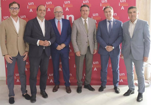 Sevilla.- Espadas y Maldonado inauguran en la UNIA una jornada sobre autoconsumo eléctrico como oportunidad de empleo